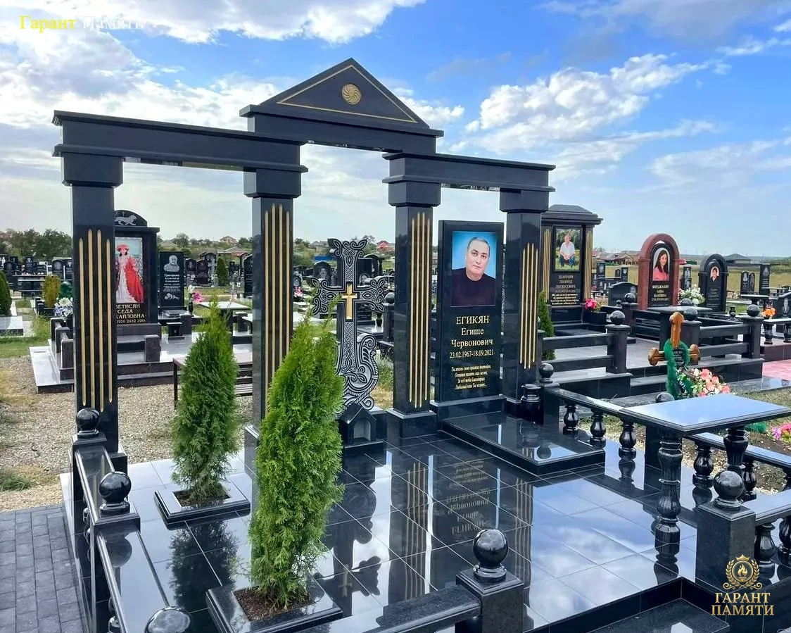 Выгодный заказ памятника зимой. Преимущества покупки в зимнее время